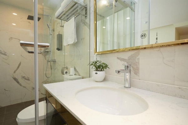 Shanghai Meego Qingwen Hotel image 43