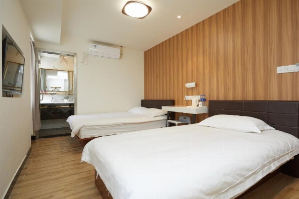 Shanghai Meego Qingwen Hotel image 44