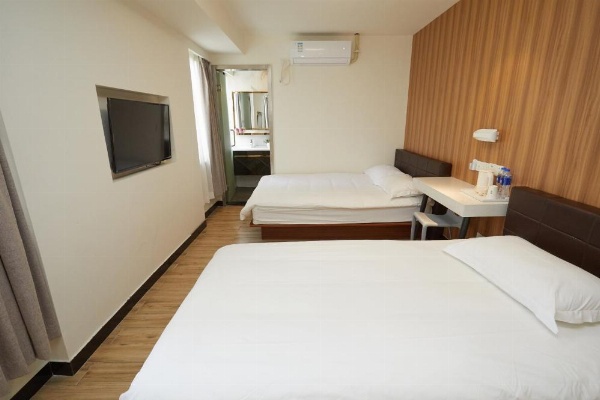 Shanghai Meego Qingwen Hotel image 45