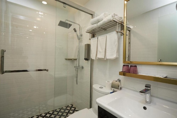 Shanghai Meego Qingwen Hotel image 64
